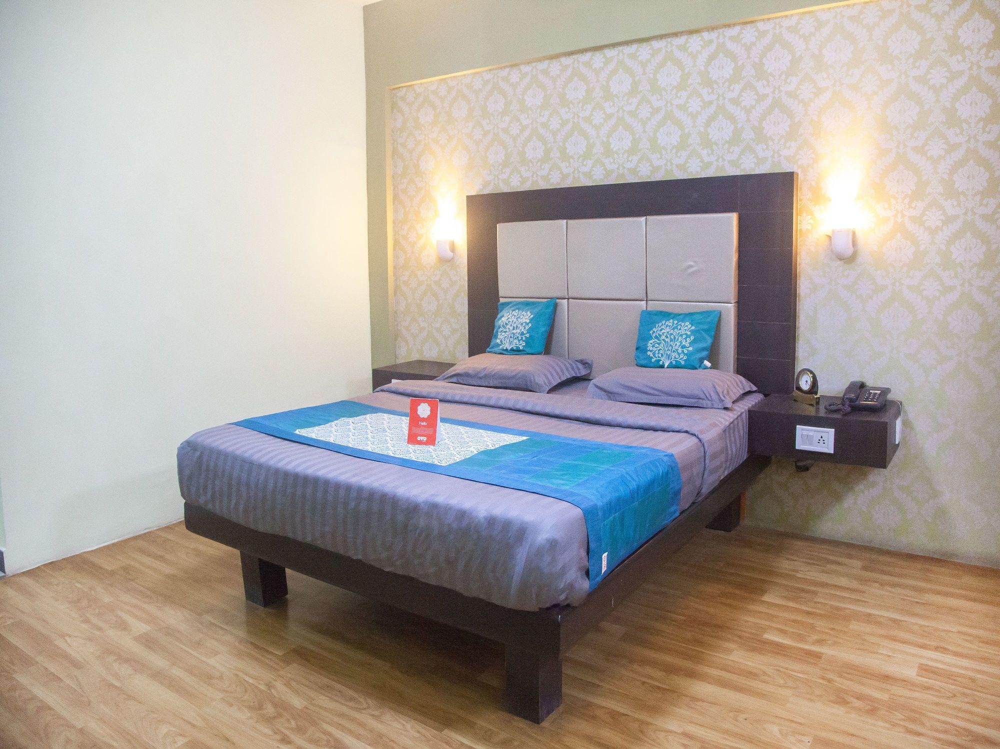 Oyo 12357 Hotel Nilgiris Inn Utakamand Zewnętrze zdjęcie